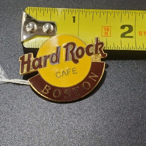 Vintage Hard Rock Cafe Boston Lapel Pin - Great Condition! - Picture 2 of 4